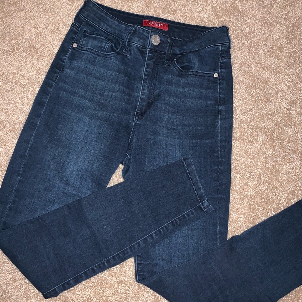 Guess Skinny Jegging Jeans Dark Wash